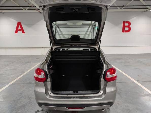 Lada (ВАЗ) Granta I Рестайлинг с пробегом 2022 года, цена 755 000 рублей, 56572 км, хэтчбек, Автокод Объявления