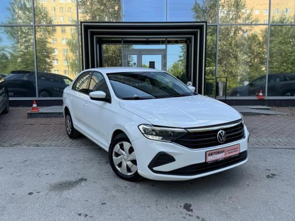 Volkswagen Polo VI с пробегом 2021 года, цена 1 599 000 рублей, 49170 км, лифтбек, Автокод Объявления