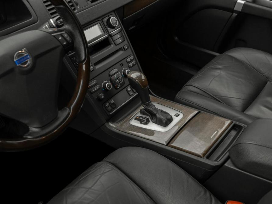 Volvo XC90 I Рестайлинг Москва  - изображение 17