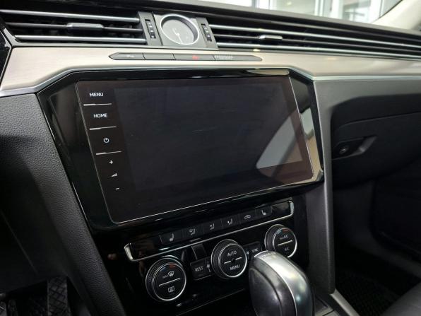 Volkswagen Passat B8 с пробегом 2019 года, цена 2 899 000 рублей, 96255 км, универсал, Автокод Объявления