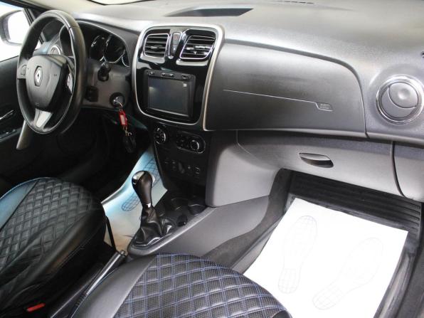Renault Sandero II с пробегом 2016 года, цена 932 000 рублей, 148542 км, хэтчбек, Автокод Объявления