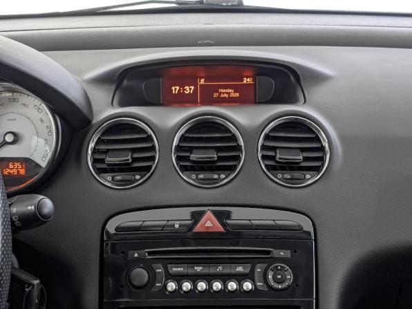 Peugeot 308 I Рестайлинг с пробегом 2012 года, цена 750 000 рублей, 124976 км, хэтчбек, Автокод Объявления