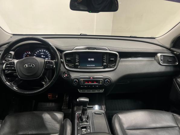 Kia Sorento III Prime Рестайлинг с пробегом 2017 года, цена 2 340 000 рублей, 225780 км, внедорожник, Автокод Объявления