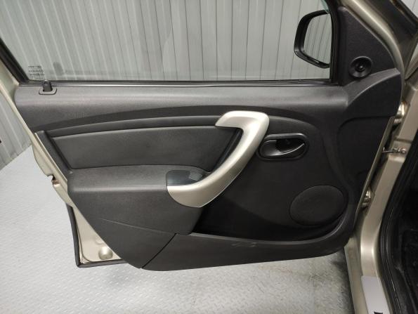 Renault Logan I Рестайлинг с пробегом 2010 года, цена 445 000 рублей, 194070 км, седан, Автокод Объявления