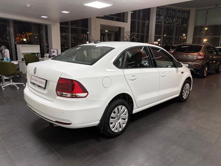 Volkswagen Polo V Рестайлинг Киров  - изображение 4