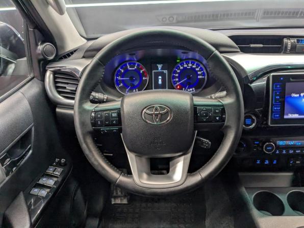 Toyota Hilux VIII с пробегом 2017 года, цена 2 900 000 рублей, 247439 км, offers.body_type.unknown, Автокод Объявления