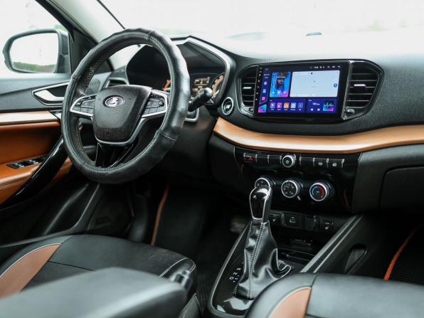 Lada (ВАЗ) Vesta I Рестайлинг (NG) с пробегом 2024 года, цена 1 459 000 рублей, 141000 км, универсал, Автокод Объявления