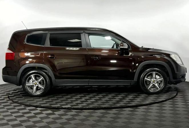 Chevrolet Orlando I с пробегом 2014 года, цена 1 400 000 рублей, 140265 км, компактвэн, Автокод Объявления