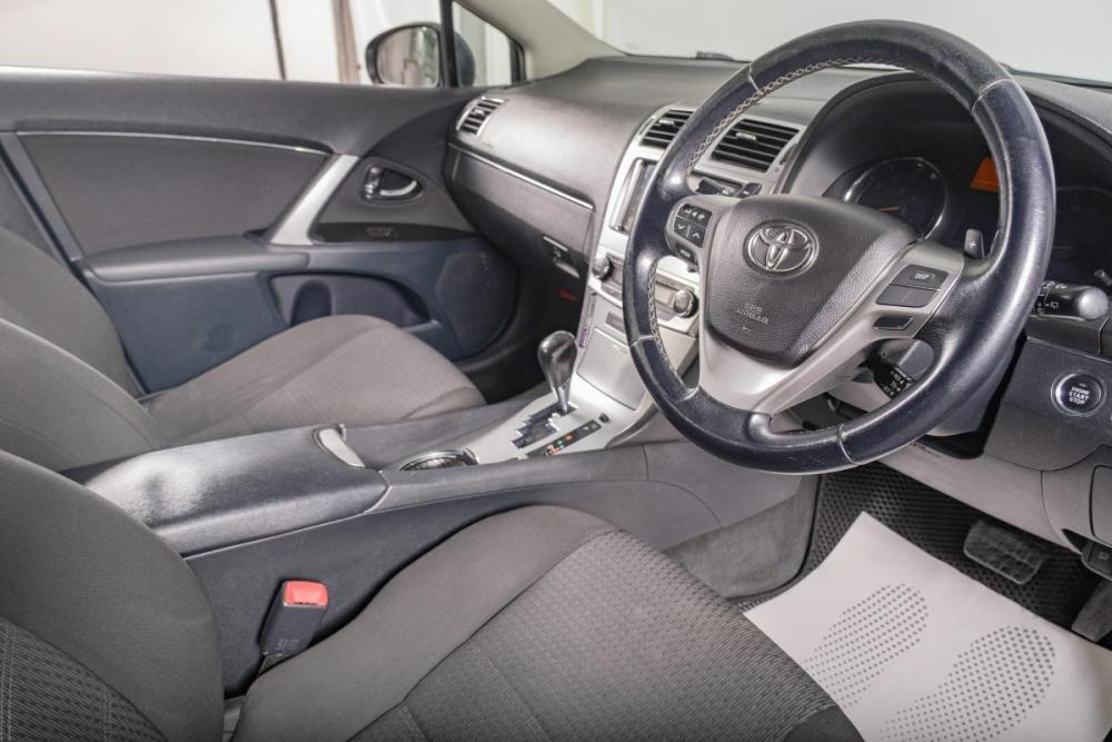 Toyota Avensis III Рестайлинг Томск  - изображение 9