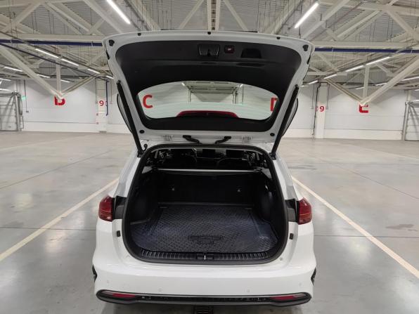 Kia Ceed III с пробегом 2019 года, цена 1 770 000 рублей, 113458 км, универсал, Автокод Объявления
