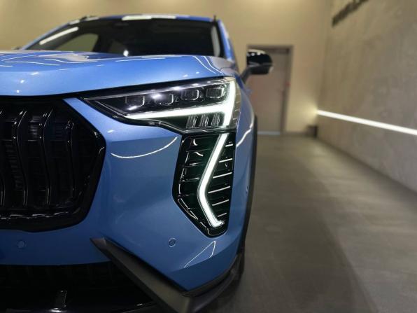 Haval Jolion I Рестайлинг с пробегом 2024 года, цена 2 400 000 рублей, 2557 км, внедорожник, Автокод Объявления