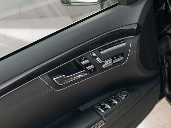 Mercedes-Benz S-Класс V (W221) Рестайлинг с пробегом 2011 года, цена 1 515 000 рублей, 269051 км, седан, Автокод Объявления