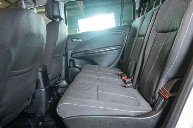 Opel Zafira C Рестайлинг с пробегом 2017 года, цена 1 249 000 рублей, 137802 км, минивэн, Автокод Объявления