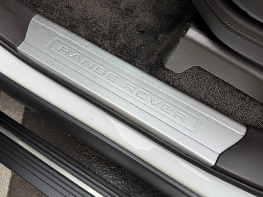 Land Rover Range Rover IV Рестайлинг Иркутск  - изображение 27