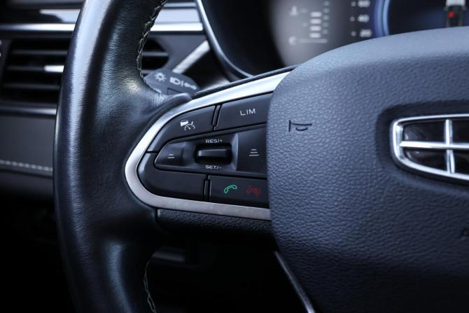 Geely Atlas Pro с пробегом 2023 года, цена 2 148 000 рублей, 55207 км, внедорожник, Автокод Объявления