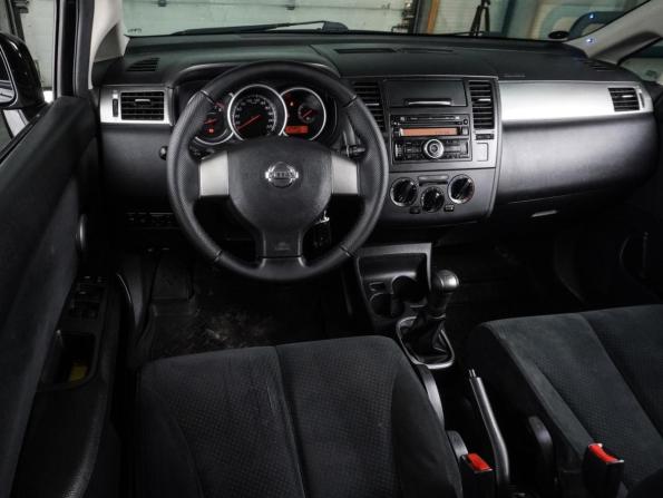 Nissan Tiida I Рестайлинг с пробегом 2010 года, цена 829 000 рублей, 165823 км, хэтчбек, Автокод Объявления