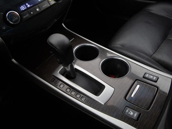 Nissan Teana III с пробегом 2014 года, цена 829 000 рублей, 259589 км, седан, Автокод Объявления