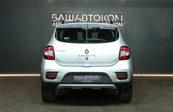 Renault Sandero II с пробегом 2018 года, цена 1 270 000 рублей, 74026 км, хэтчбек, Автокод Объявления