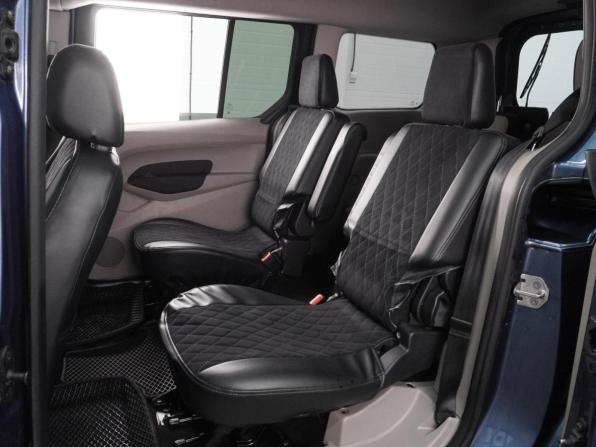 Ford Transit Connect II Рестайлинг с пробегом 2018 года, цена 1 897 000 рублей, 187200 км, компактвэн, Автокод Объявления