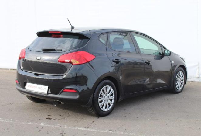 Kia Ceed II с пробегом 2013 года, цена 650 000 рублей, 275512 км, хэтчбек, Автокод Объявления
