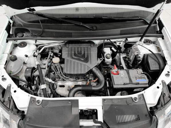 Renault Logan II с пробегом 2015 года, цена 690 000 рублей, 146657 км, седан, Автокод Объявления
