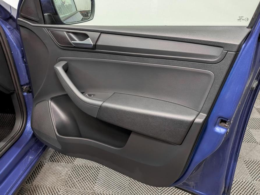 Volkswagen Polo VI Москва  - изображение 23