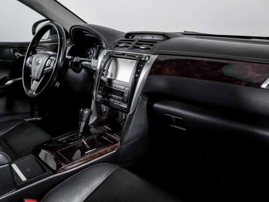 Toyota Camry VII (XV50) Рестайлинг Москва  - изображение 9