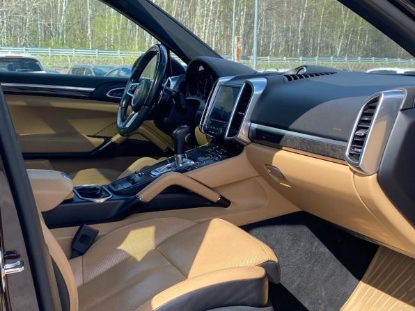 Porsche Cayenne II Рестайлинг (958) с пробегом 2017 года, цена 4 729 000 рублей, 142355 км, внедорожник, Автокод Объявления