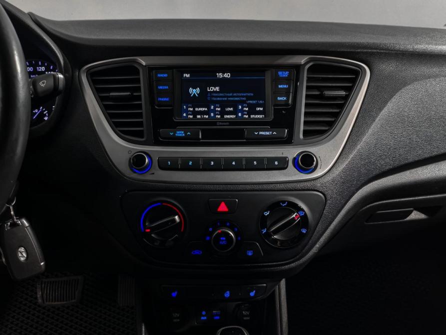 Hyundai Solaris II Санкт-Петербург  - изображение 16