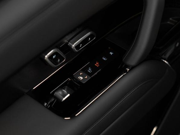 Land Rover Range Rover V с пробегом 2026 года, цена 40 625 000 рублей, 1 км, внедорожник, Автокод Объявления