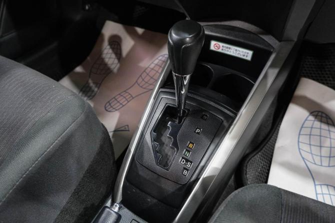 Toyota Corolla XI (E160 E170 E180) с пробегом 2016 года, цена 1 169 000 рублей, 194000 км, универсал, Автокод Объявления