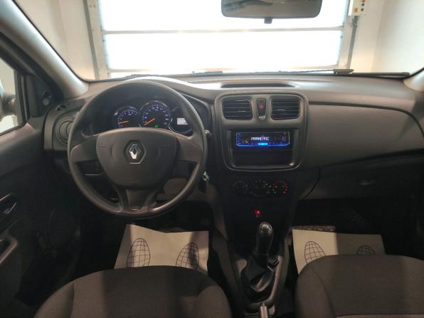Renault Sandero II с пробегом 2015 года, цена 469 000 рублей, 171409 км, хэтчбек, Автокод Объявления