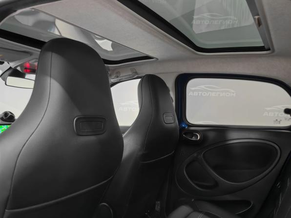 Smart Forfour II с пробегом 2016 года, цена 900 000 рублей, 58728 км, хэтчбек, Автокод Объявления
