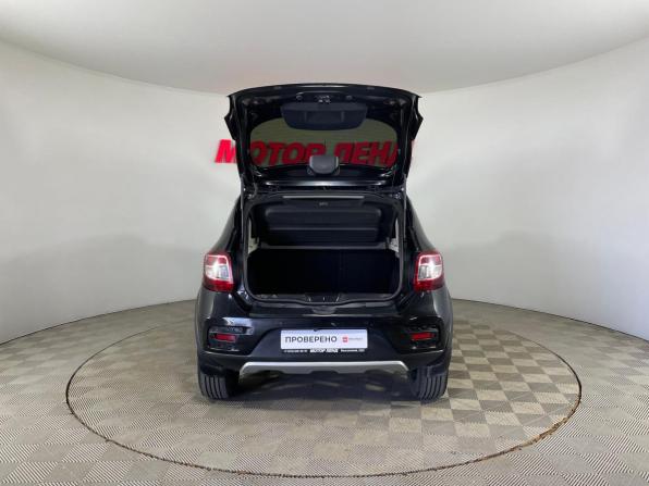 Renault Sandero II с пробегом 2018 года, цена 1 114 000 рублей, 91241 км, хэтчбек, Автокод Объявления