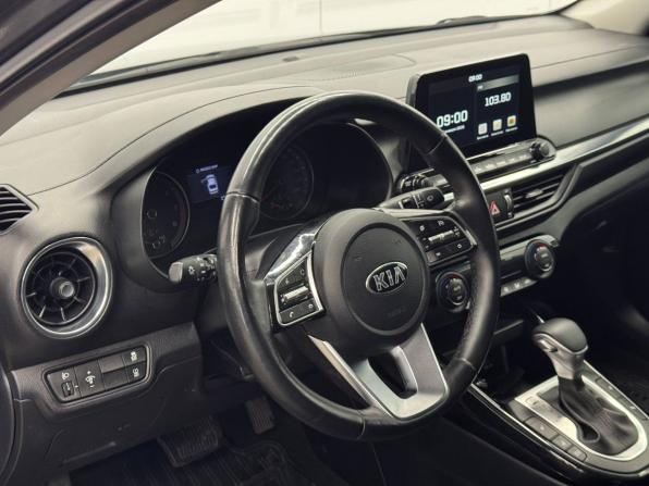 Kia Cerato IV с пробегом 2021 года, цена 2 174 000 рублей, 27320 км, седан, Автокод Объявления