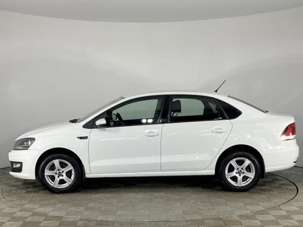 Volkswagen Polo V Рестайлинг с пробегом 2016 года, цена 1 170 000 рублей, 134897 км, седан, Автокод Объявления
