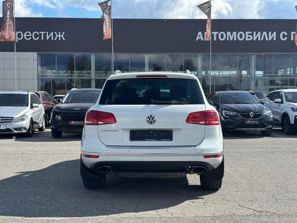 Volkswagen Touareg II Рестайлинг с пробегом 2015 года, цена 2 705 000 рублей, 97000 км, внедорожник, Автокод Объявления