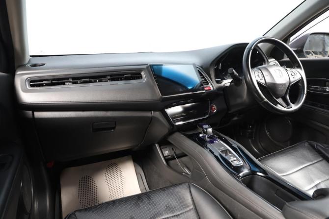 Honda Vezel I с пробегом 2015 года, цена 1 799 000 рублей, 141451 км, внедорожник, Автокод Объявления