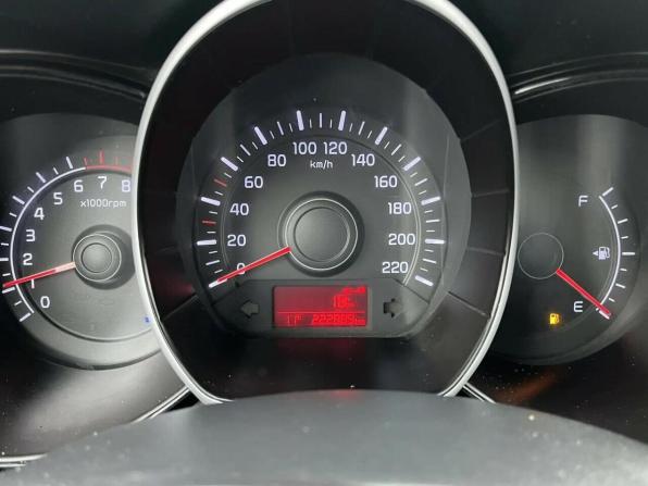 Kia Rio III Рестайлинг с пробегом 2016 года, цена 770 000 рублей, 222889 км, хэтчбек, Автокод Объявления
