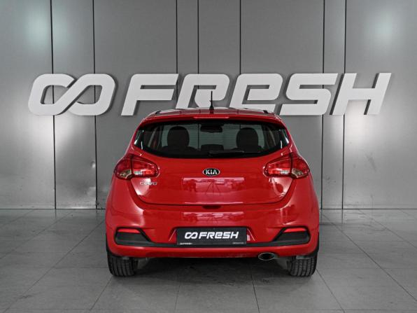 Kia Ceed II с пробегом 2014 года, цена 1 089 000 рублей, 222014 км, хэтчбек, Автокод Объявления