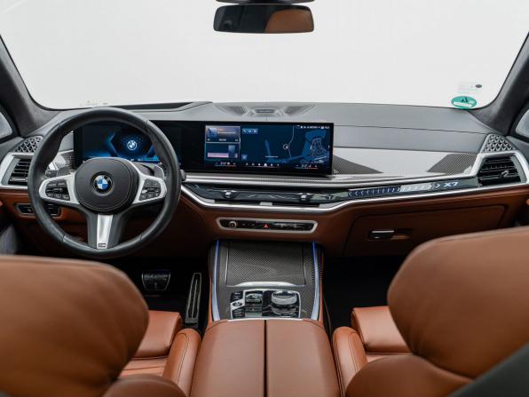 BMW X7 I (G07) Рестайлинг с пробегом 2024 года, цена 16 850 000 рублей, 17417 км, внедорожник, Автокод Объявления
