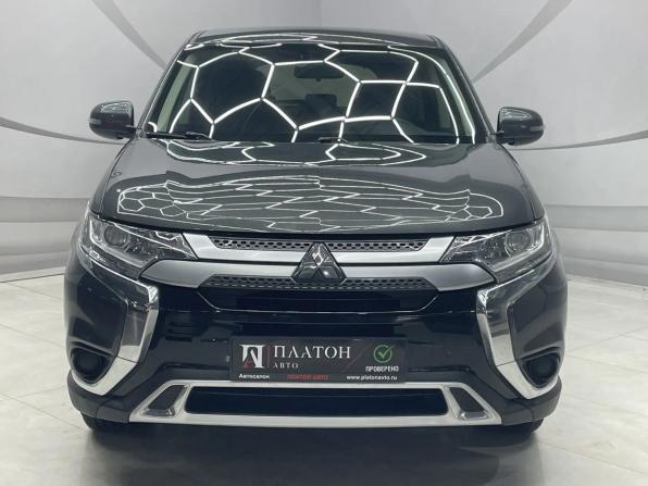 Mitsubishi Outlander III Рестайлинг 3 с пробегом 2019 года, цена 1 799 000 рублей, 209500 км, внедорожник, Автокод Объявления