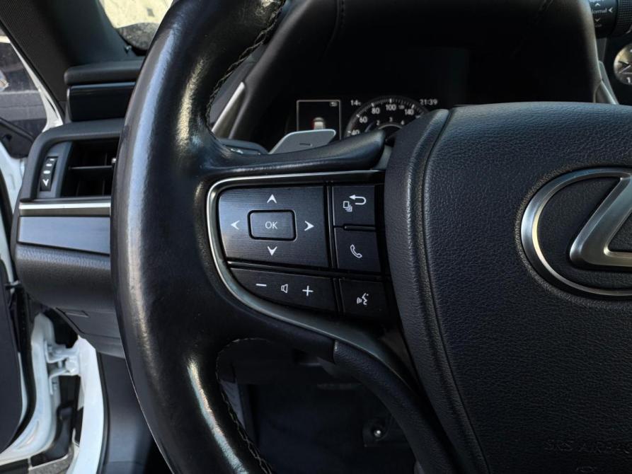 Lexus ES VII Иркутск  - изображение 16