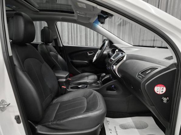 Hyundai ix35 I с пробегом 2013 года, цена 1 235 000 рублей, 246000 км, внедорожник, Автокод Объявления