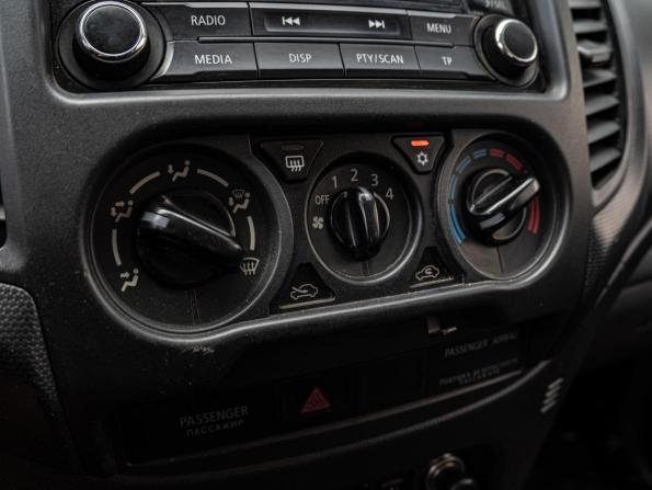 Mitsubishi L200 V с пробегом 2015 года, цена 1 910 000 рублей, 258854 км, offers.body_type.unknown, Автокод Объявления