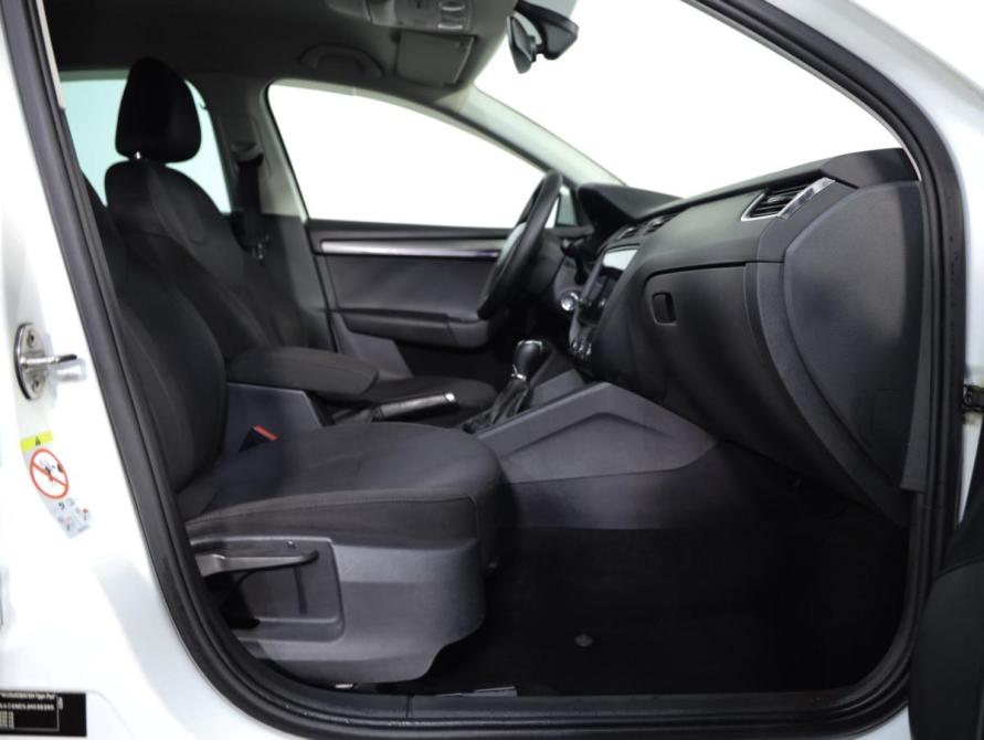 Skoda Octavia III (A7) Рестайлинг Санкт-Петербург  - изображение 23