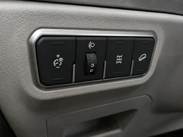 Haval F7 I Рестайлинг с пробегом 2023 года, цена 2 199 000 рублей, 51000 км, внедорожник, Автокод Объявления