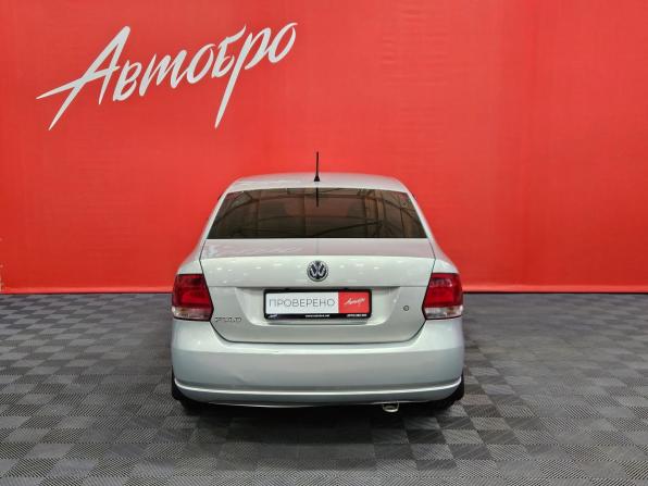 Volkswagen Polo V с пробегом 2014 года, цена 915 000 рублей, 142309 км, седан, Автокод Объявления