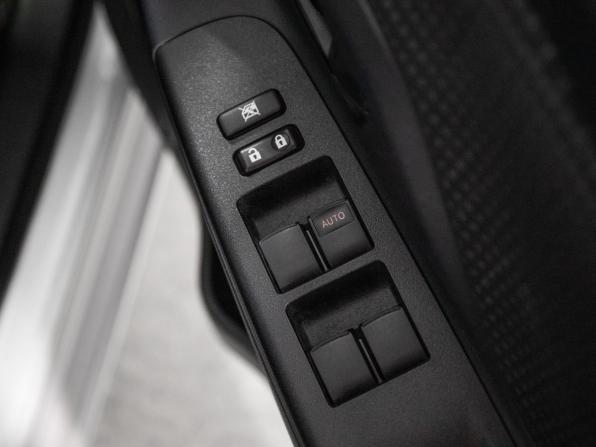 Toyota Vitz III (XP130) Рестайлинг 2 с пробегом 2018 года, цена 1 040 000 рублей, 55922 км, хэтчбек, Автокод Объявления