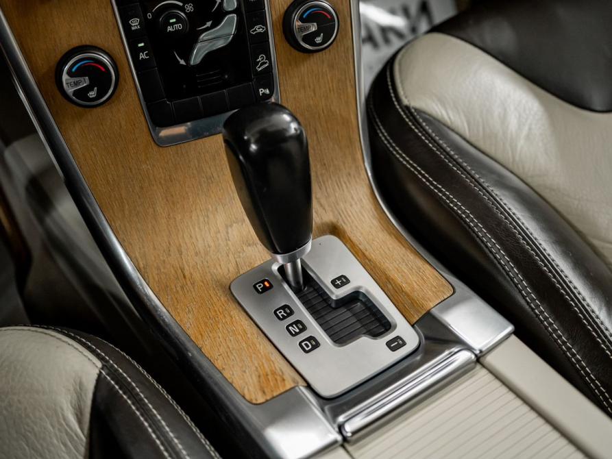 Volvo XC60 I Красноярск  - изображение 15